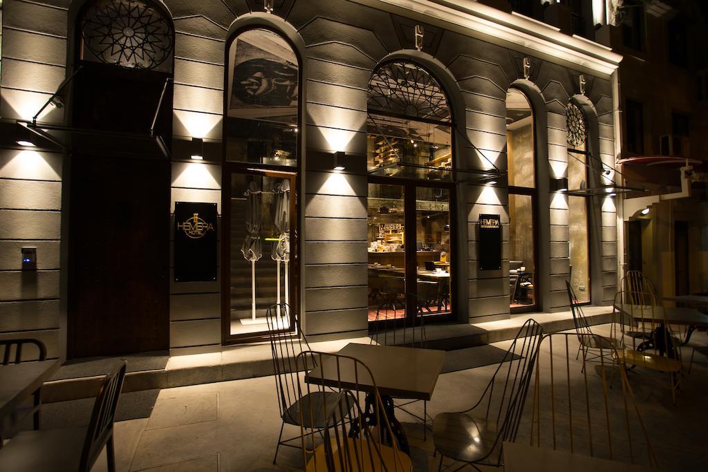 Hotel Hemera Podgorica Extérieur photo The restaurant in 2012